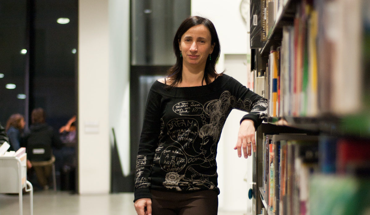 Carme Fenoll, bibliotecària